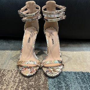 Fashion Nova heels